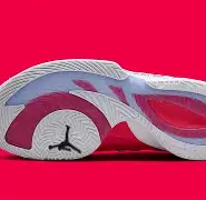 Kaiyun-包含东契奇回归赛场，势不可挡首场状态亮眼，巴塞罗那观众沸腾！的词条